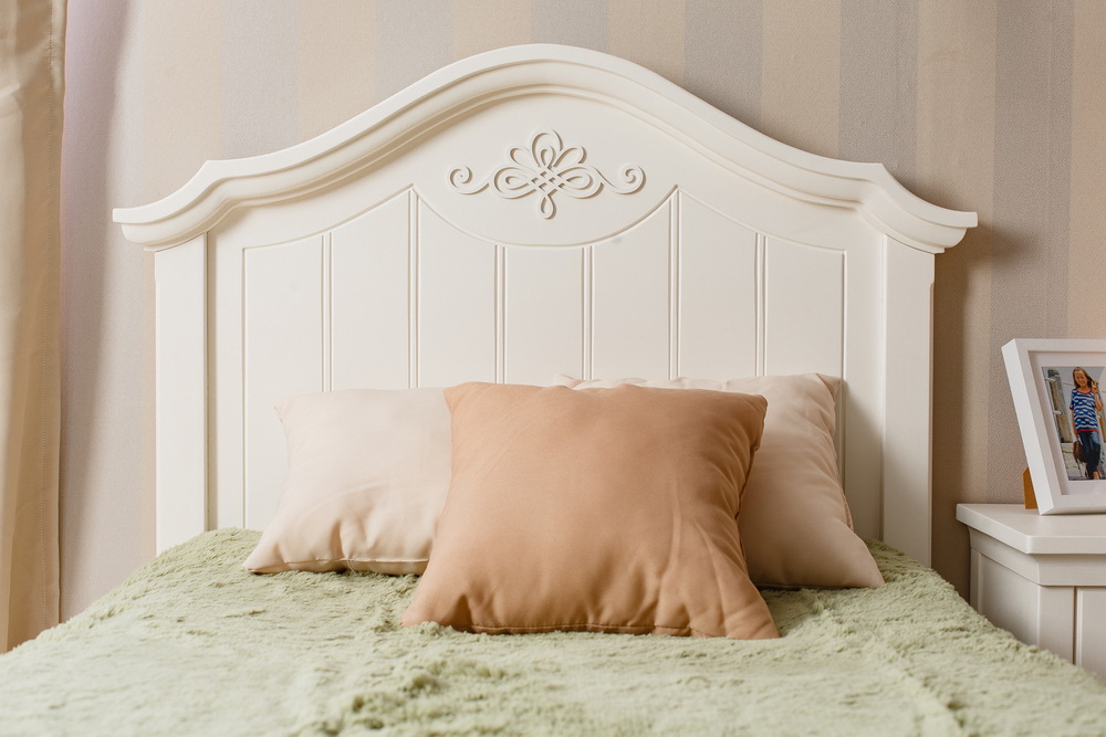 Кровать массив сосны Айно №2 900х2000