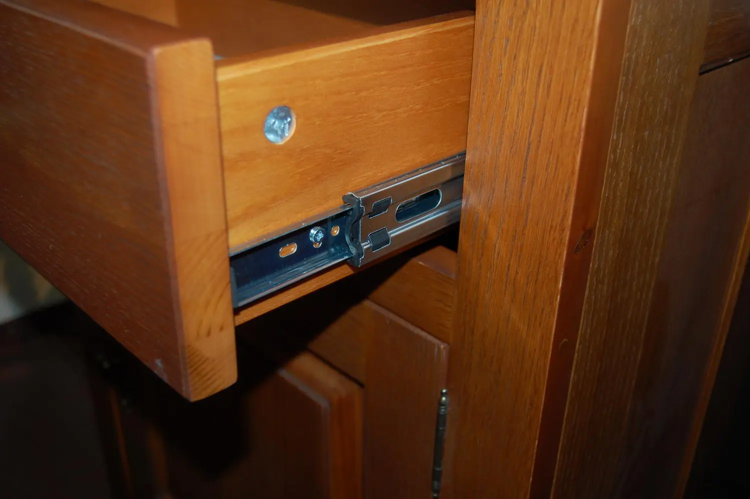 Сервант массив Бьерт 1-20 сосна