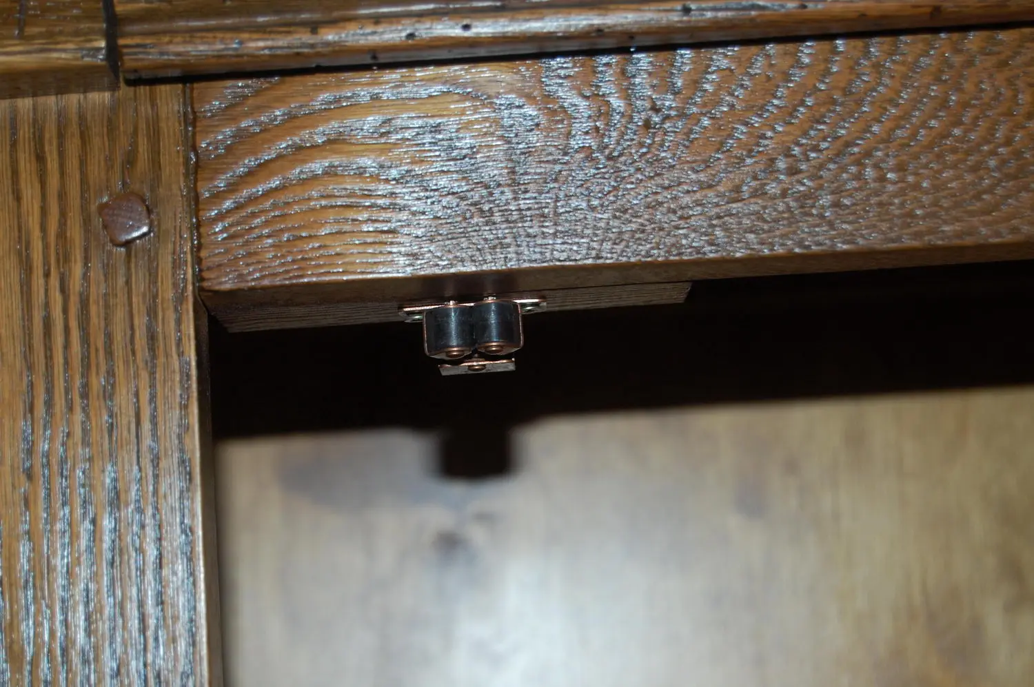 Комод массив с дверцей Луи Филипп ОВ 04 (массив)