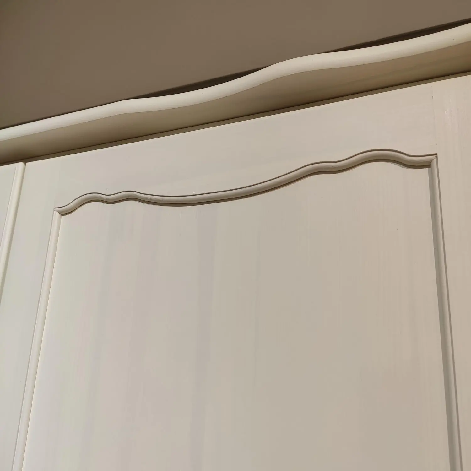 Шкаф из массива для одежды 3х дверный Верден с зеркалом