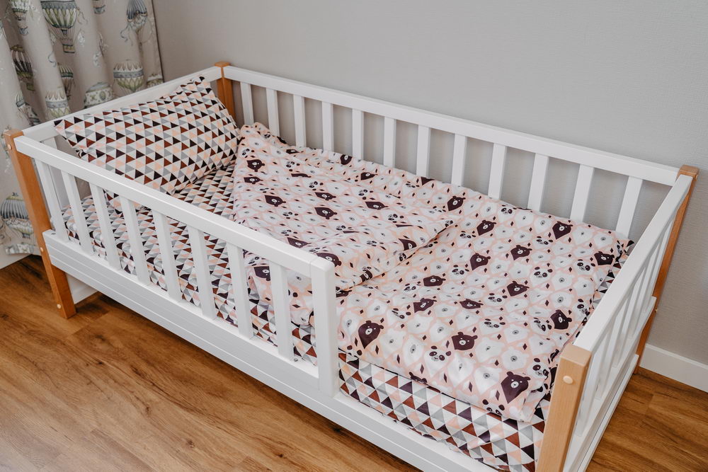 Кроватка Бейсик Бук 1600х800 - Белая - Стойки Без покрытия