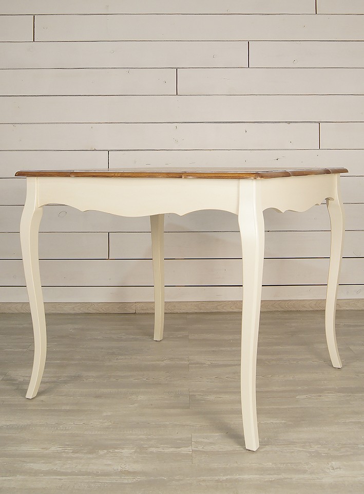 Квадратный обеденный стол "Leontina"