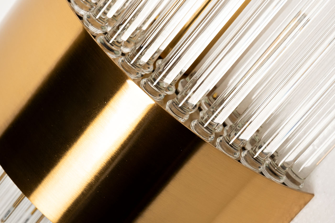 92EL-YG59021G-2W Бра латунь, стекло прозрачное