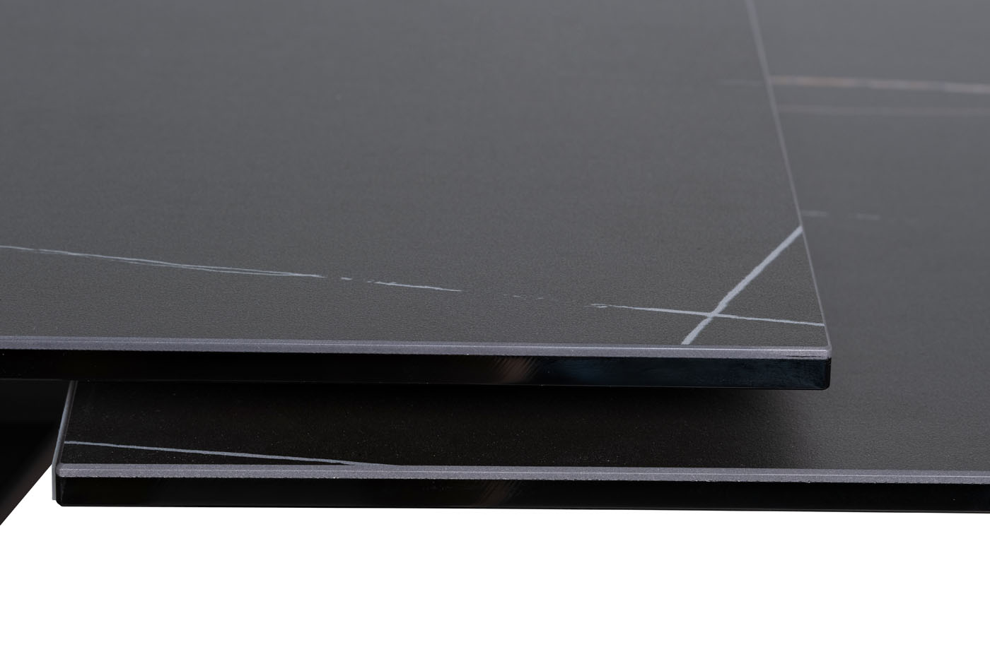 83MC-STOL-1756 BL Стол обед. расклад. керам. черный