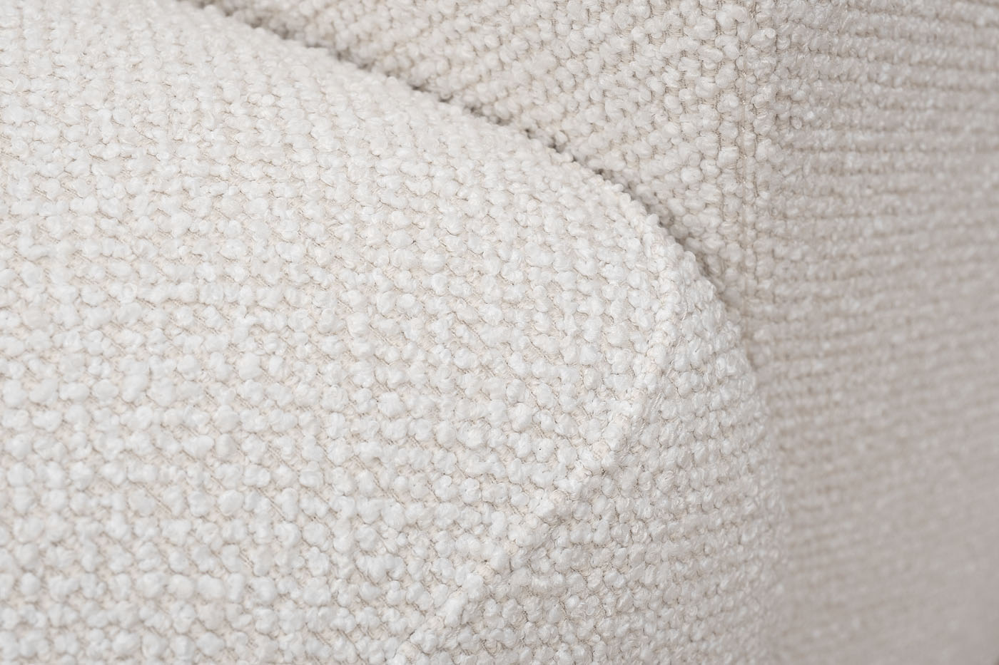 Кресло Roberto, букле кремовый FLONA SBEG