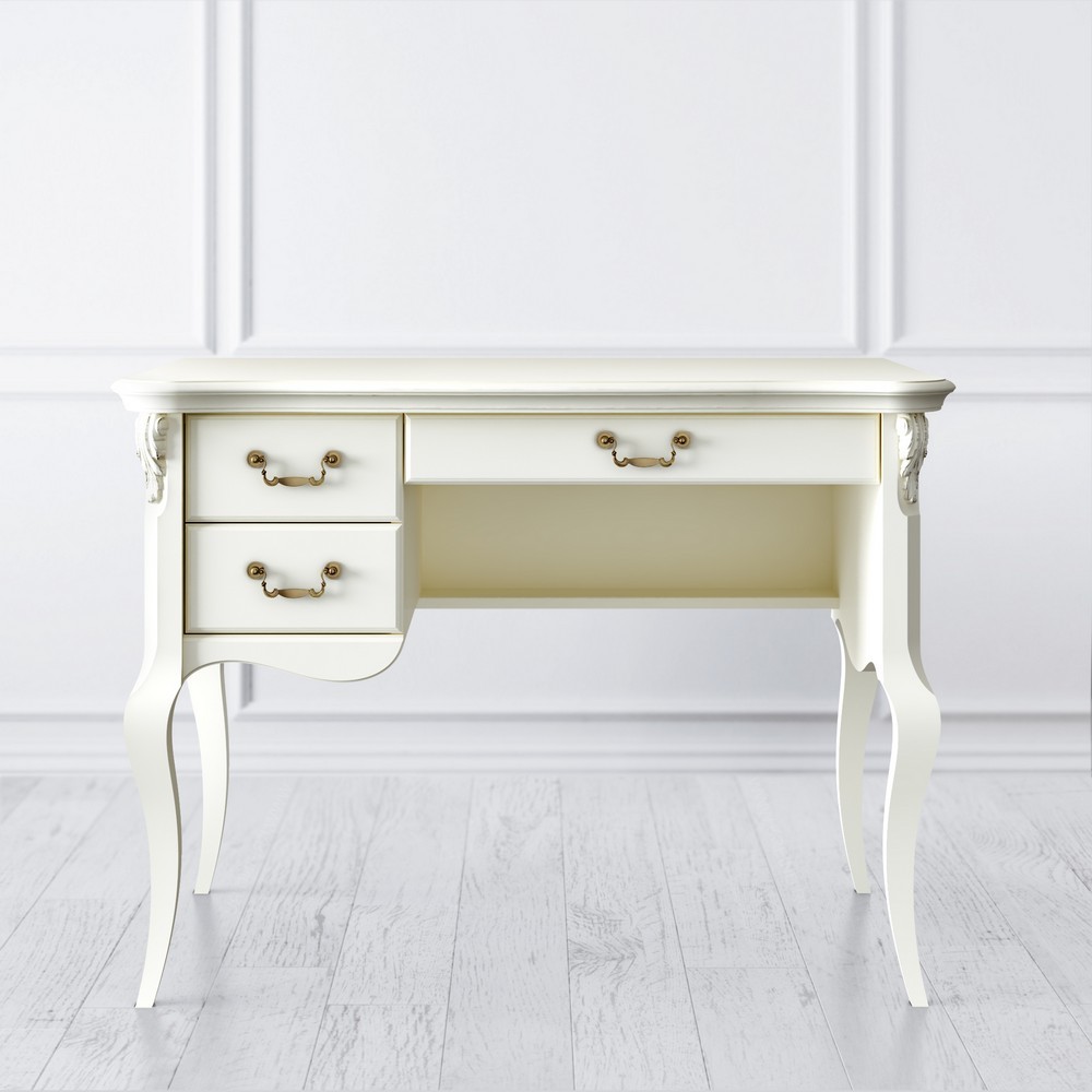 Туалетный столик