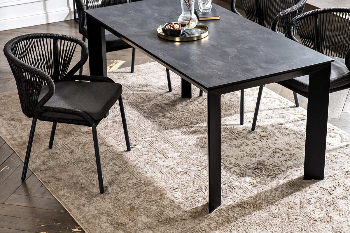 "Венецио" обеденная группа на 4 персоны со стульями "Миленто", каркас темно-серый, роуп темно-серый