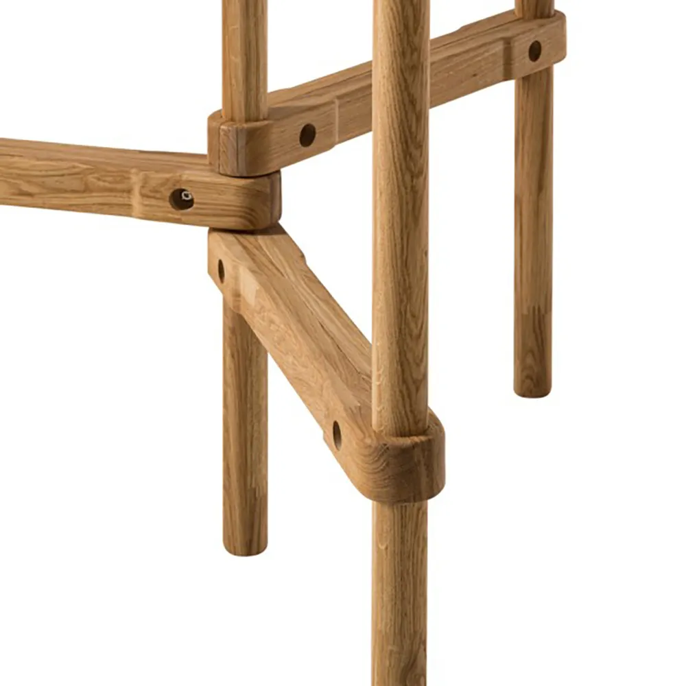 Вешалка для одежды Титус