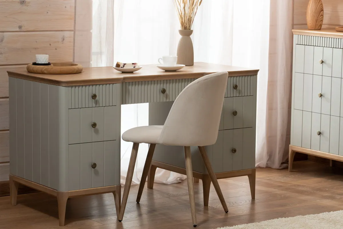 Стол письменный массив сосны Грета №5