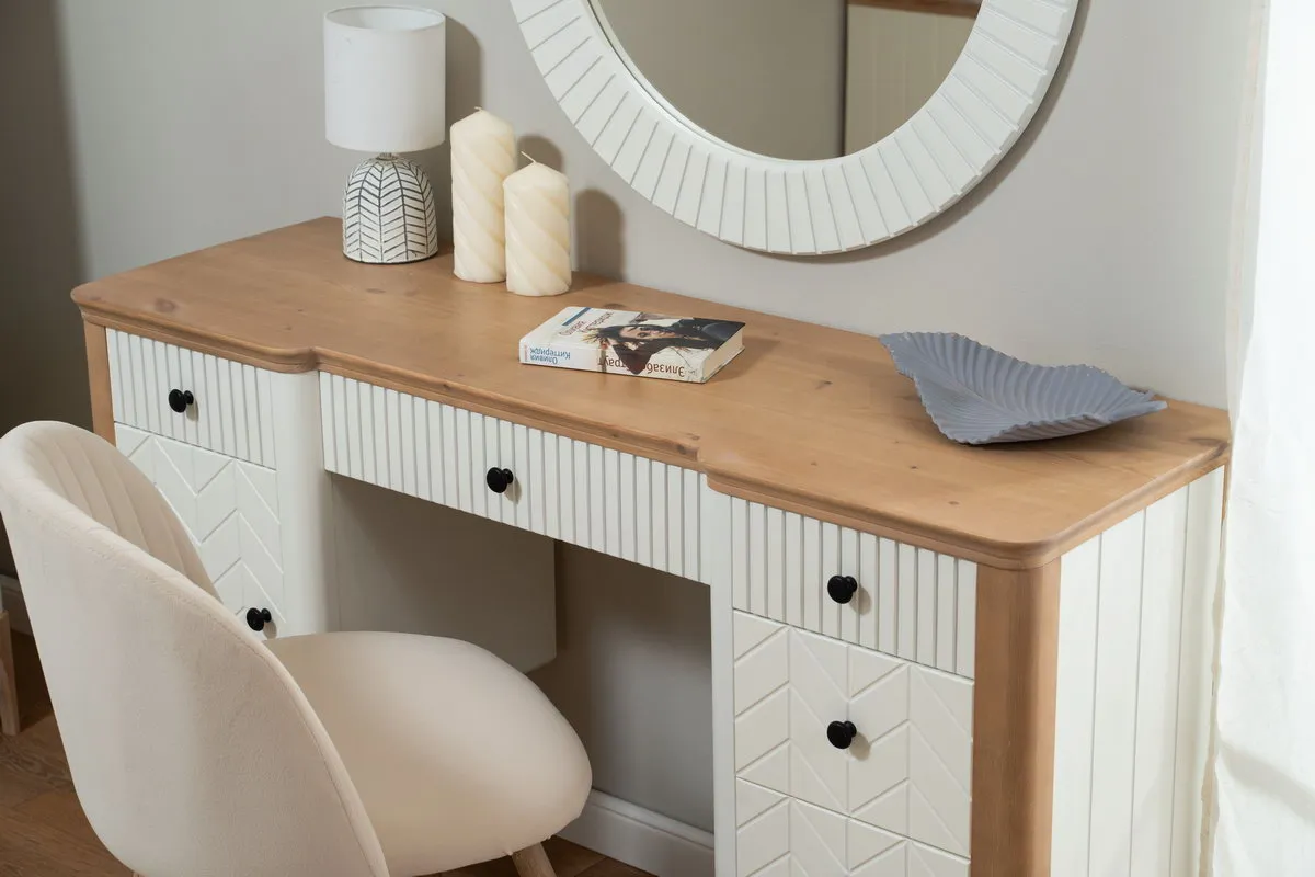 Стол туалетный Грета №1